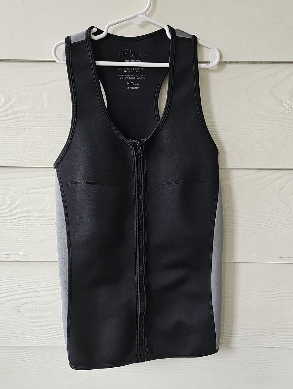 Slim & Trim Unisex Compression Sweat Vest Sauna Tank Top Medium Black Gray Zippe